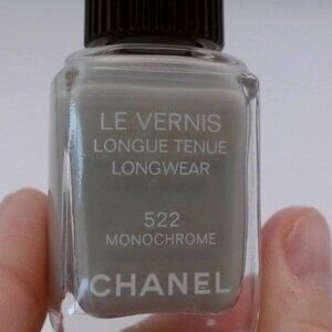 Chanel Le Vernis Longwear Nail Color, 522 Monochrome, BRAND NEW, NEVER USED